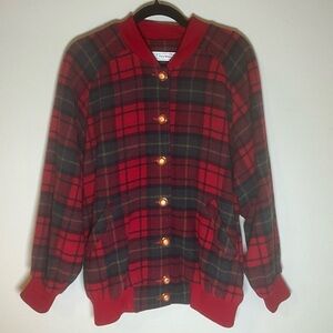 Keywear vintage buffalo plaid printed jacket w/ beautiful gold button  size S-M‌